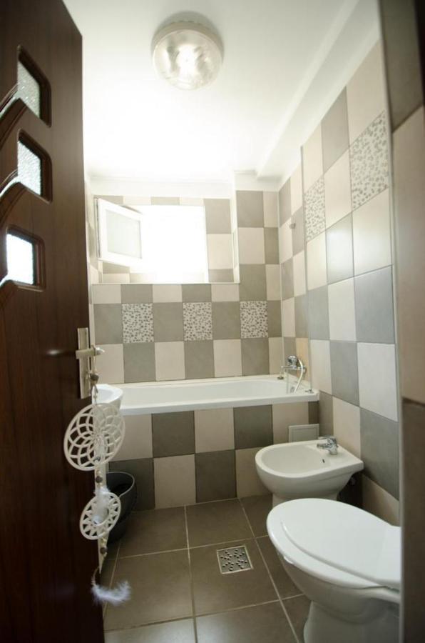 Bright Apartment Near Cismigiu And Old Town Бухарест Экстерьер фото